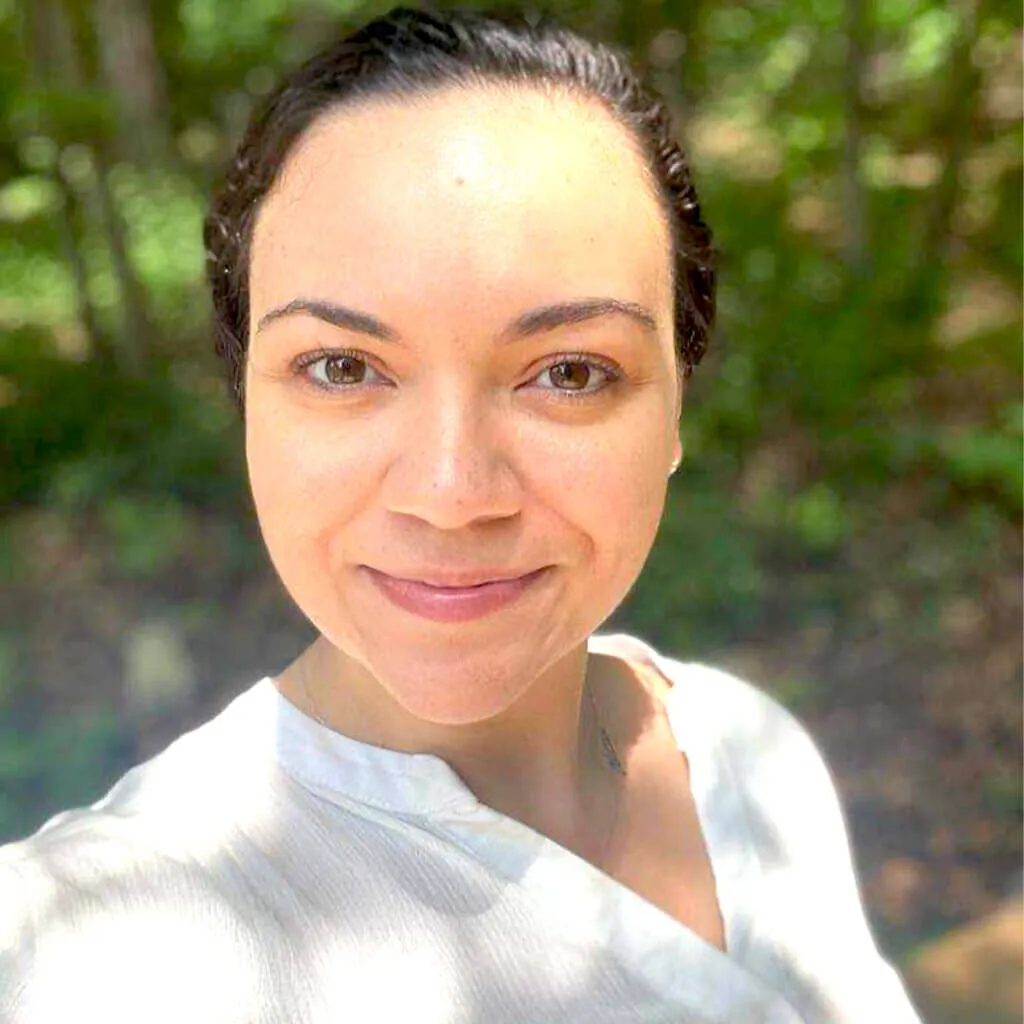 Executive Assistant Sarah